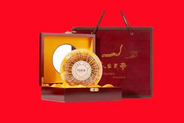 收购资讯:厦门市同安回收冬虫夏草是按克吗